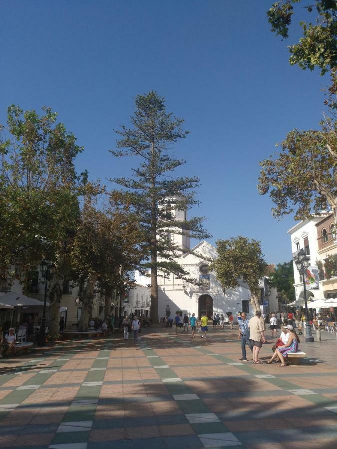 Apartamento Cala De Nerja-Lovely Apartment Exterior photo